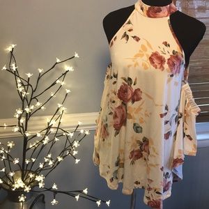 Cream flower belle sleeve top